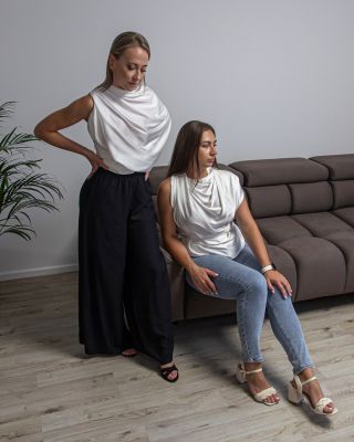 Hledáš něco speciálního? Náš ručně šitý multi-owl je přesně pro tebe. Je to víc než jen oděvní kousek. Je to podpora...